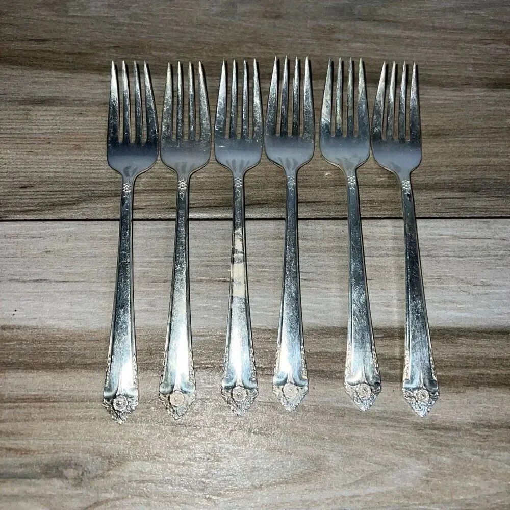 Rogers & Bro "Starlight" Pattern Silverplate Flatware - Set of 4 Salad Forks